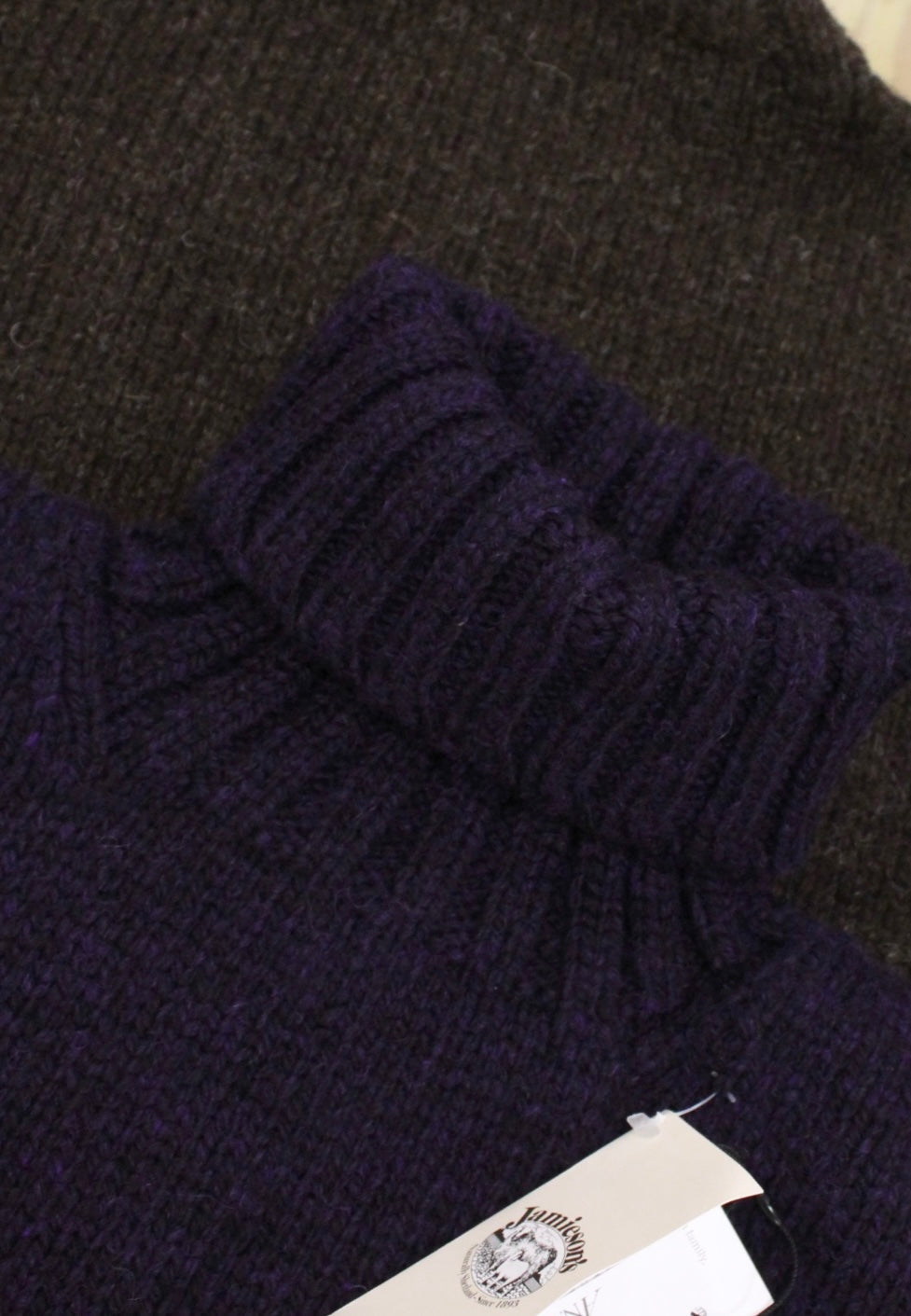 3PLY SHETLAND SWEATER TURTLE