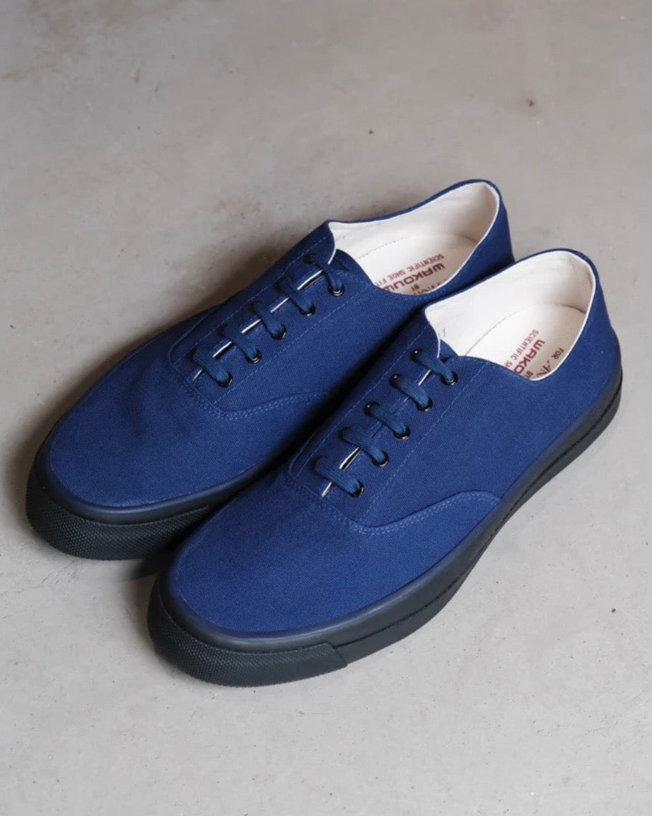 WAKOUWA LOW TOP- BLACK SOLE- IK.BLUE