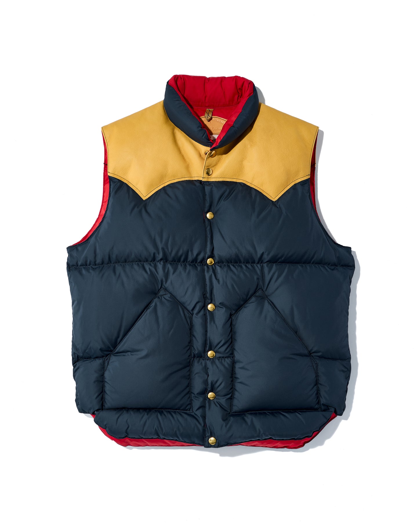 DOWN VEST