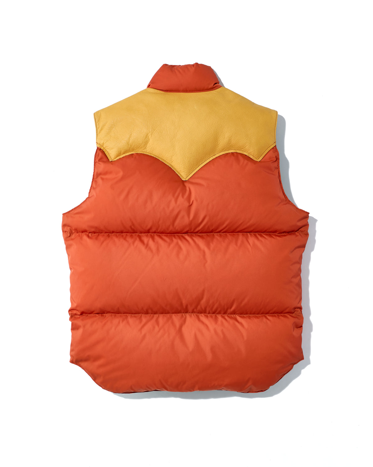 DOWN VEST