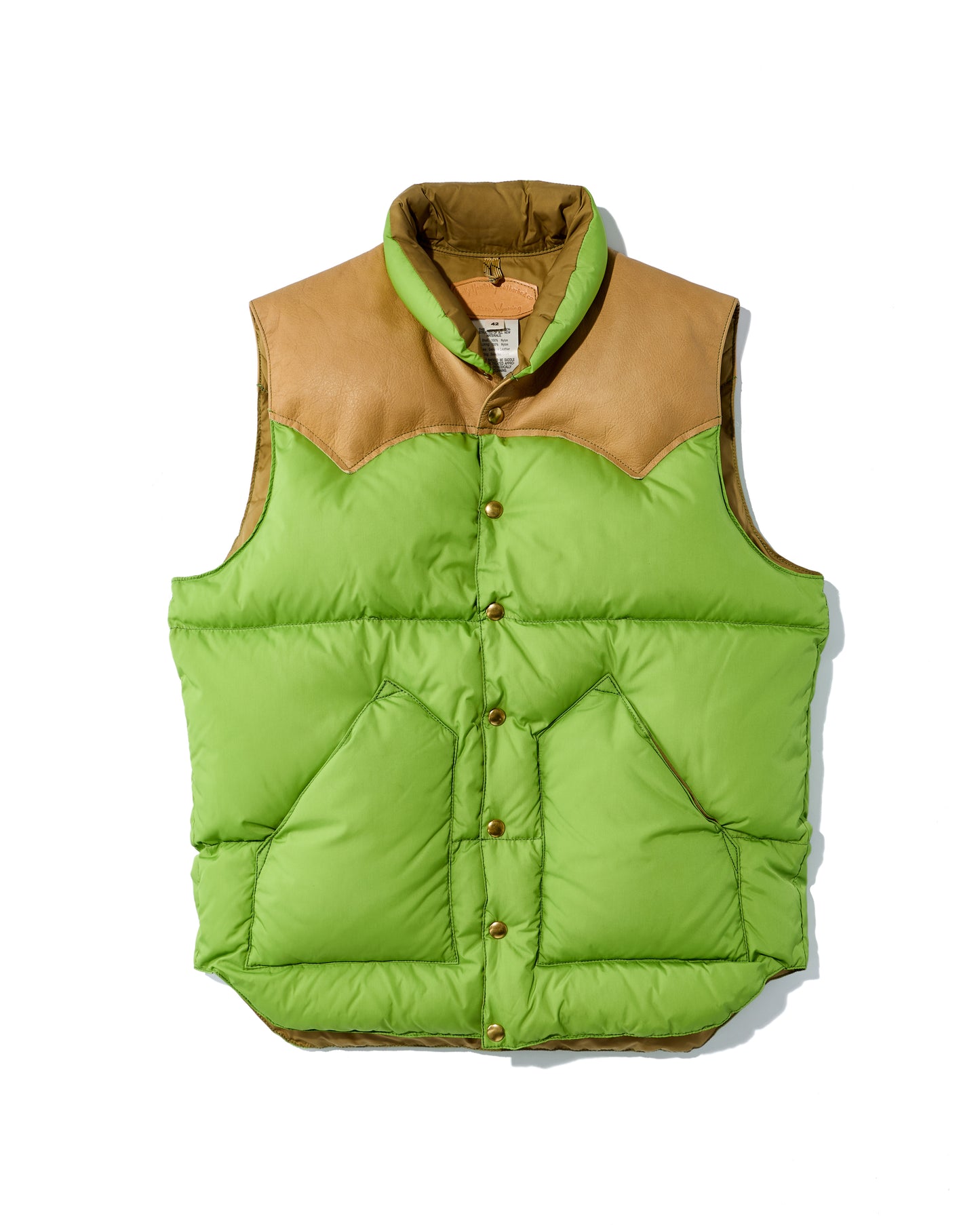 DOWN VEST