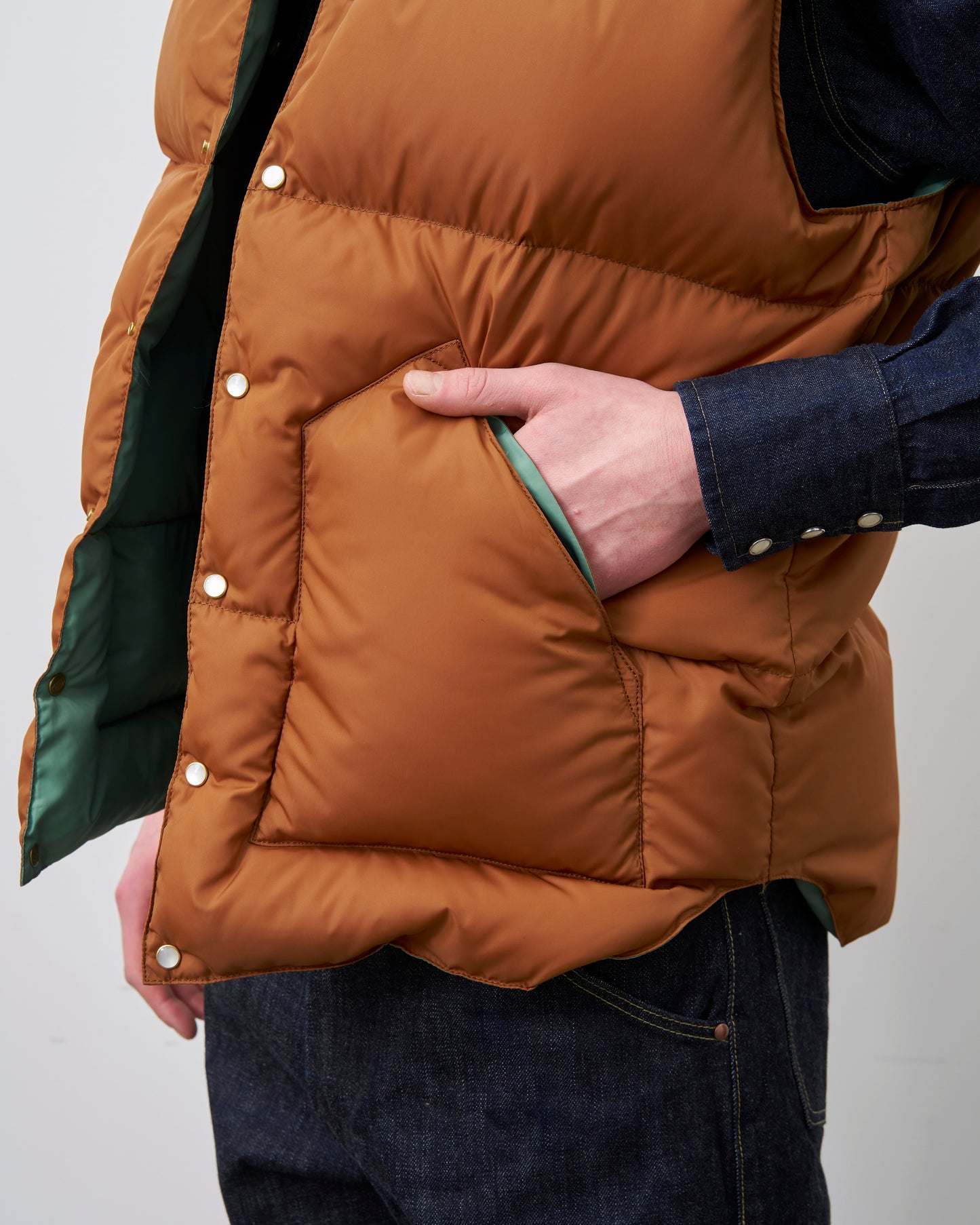 CHRISTY VEST