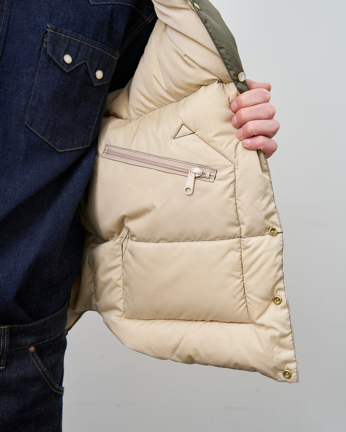 CHRISTY VEST
