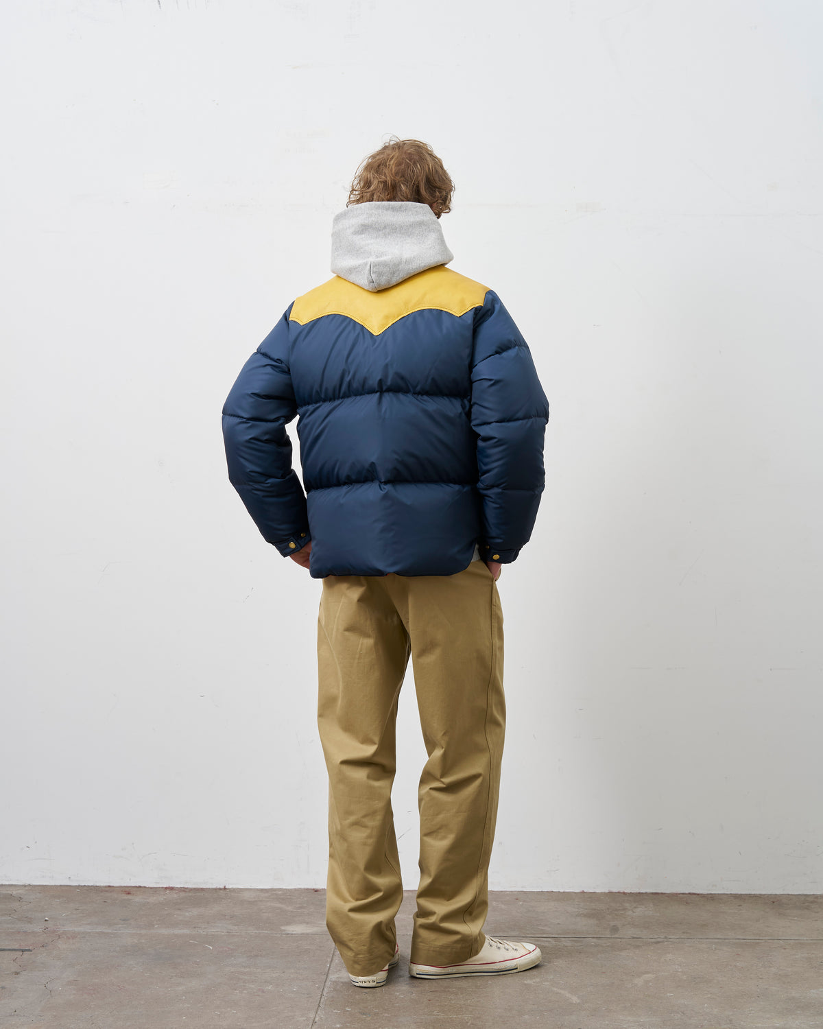 DOWN JACKET