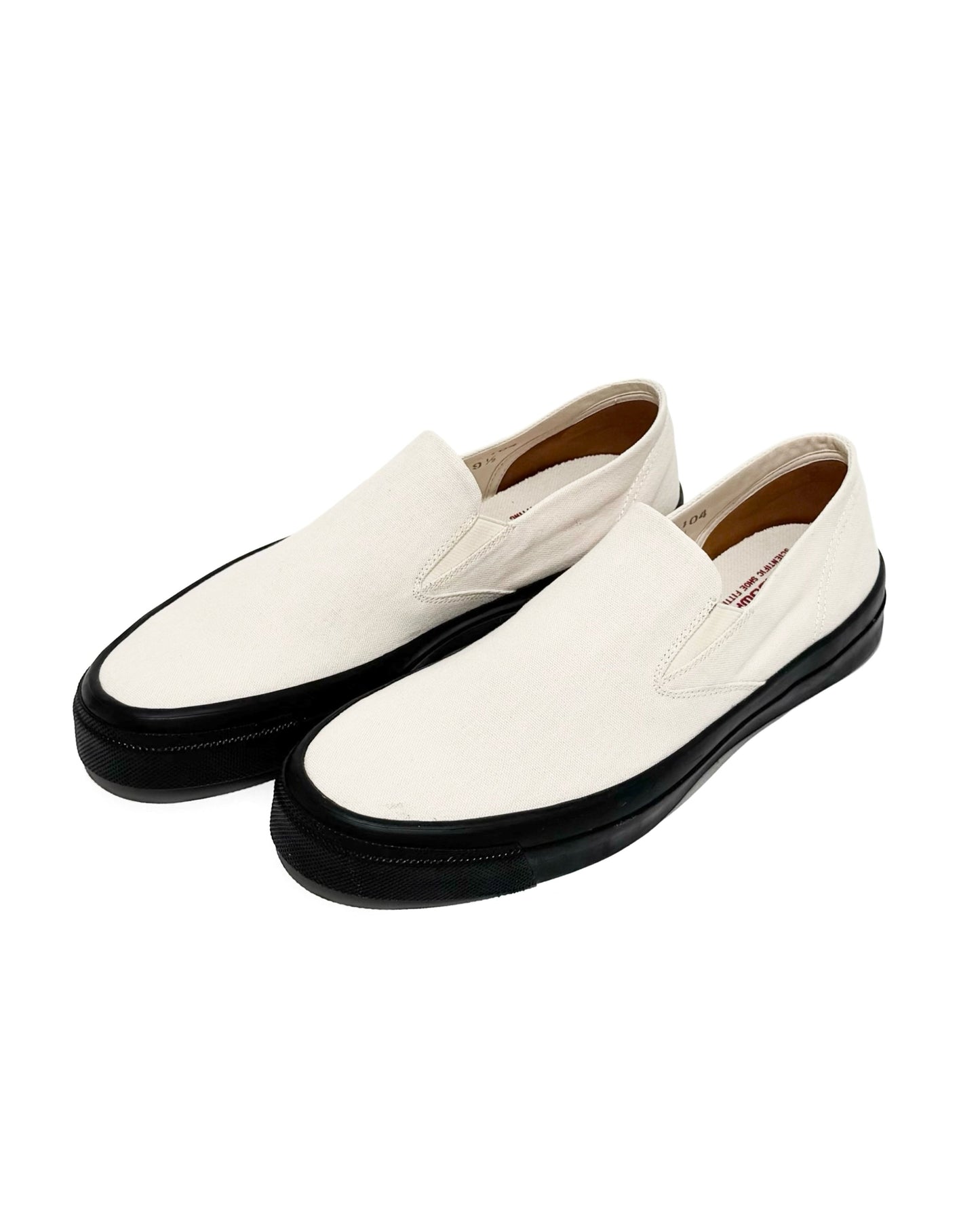 WAKOUWA SLIP ON BLACK SOLE- NATURAL