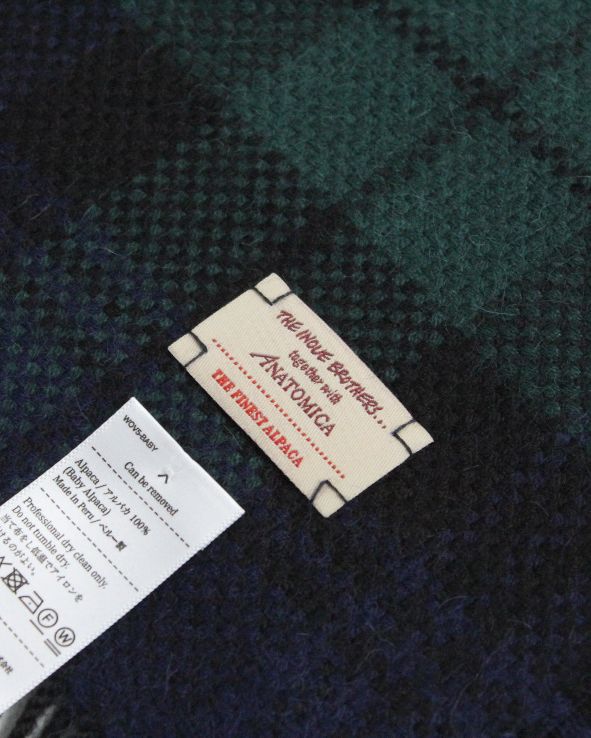 THE INOUE BROTHERS TARTAN SCARF- BLACK WATCH