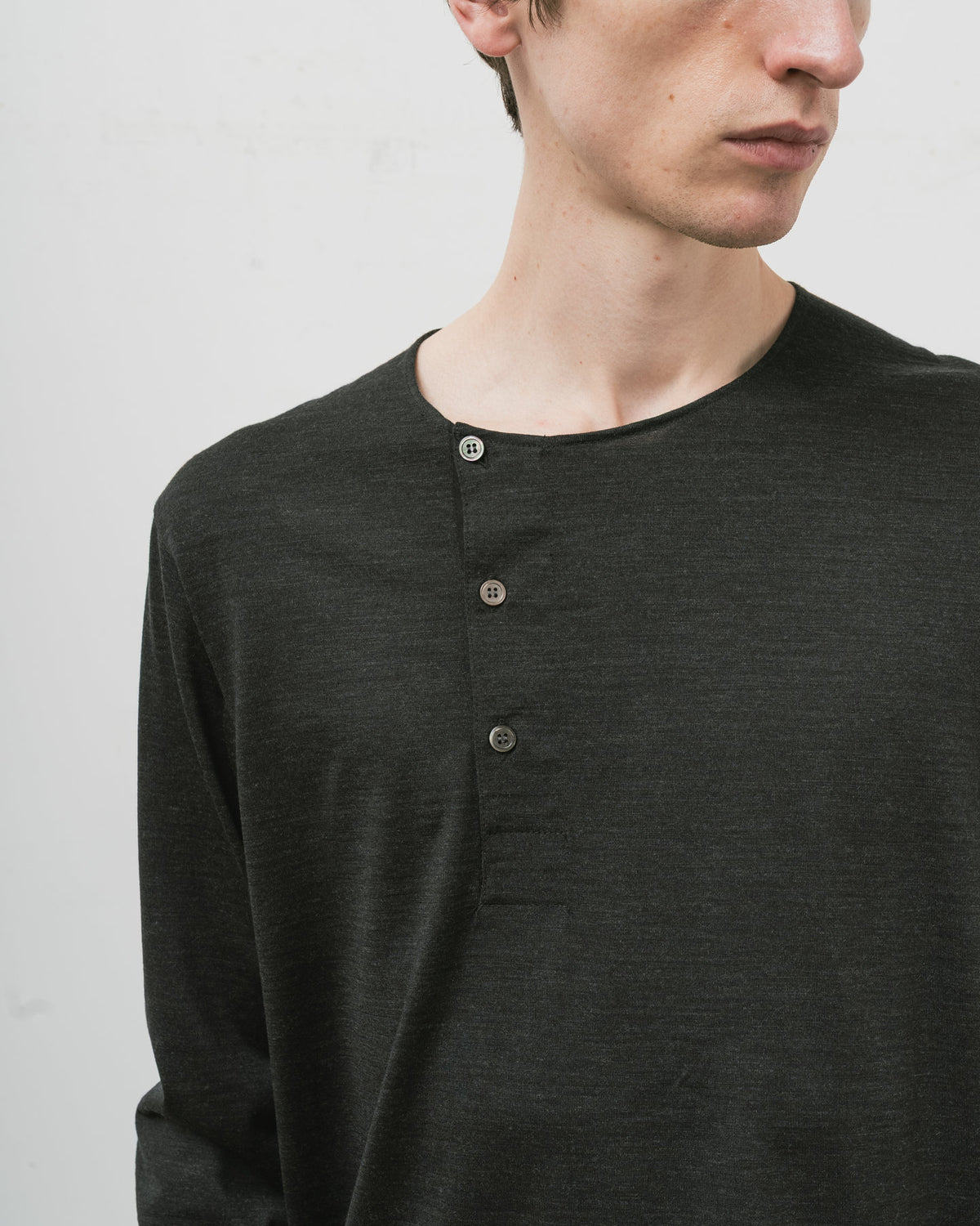 SFM(SuperFineMerino) RIGHT FRONT TEE