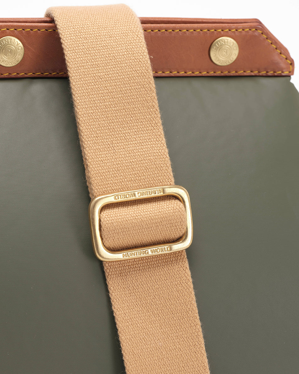 SHOULDER BAG by HUNTING WORLD